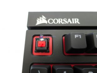 Corsair-Gaming-STRAFE-22