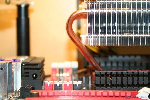 00053 REEVEN__KELVEROS_WWW.XTREMEHARDWARE.COM